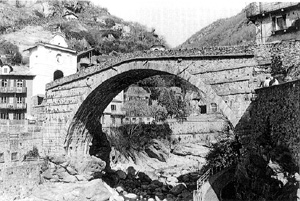 ponte-saint-martin-ca-25-bc-near-torino-italy1